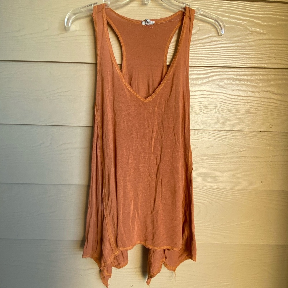 Eooté Tank Top